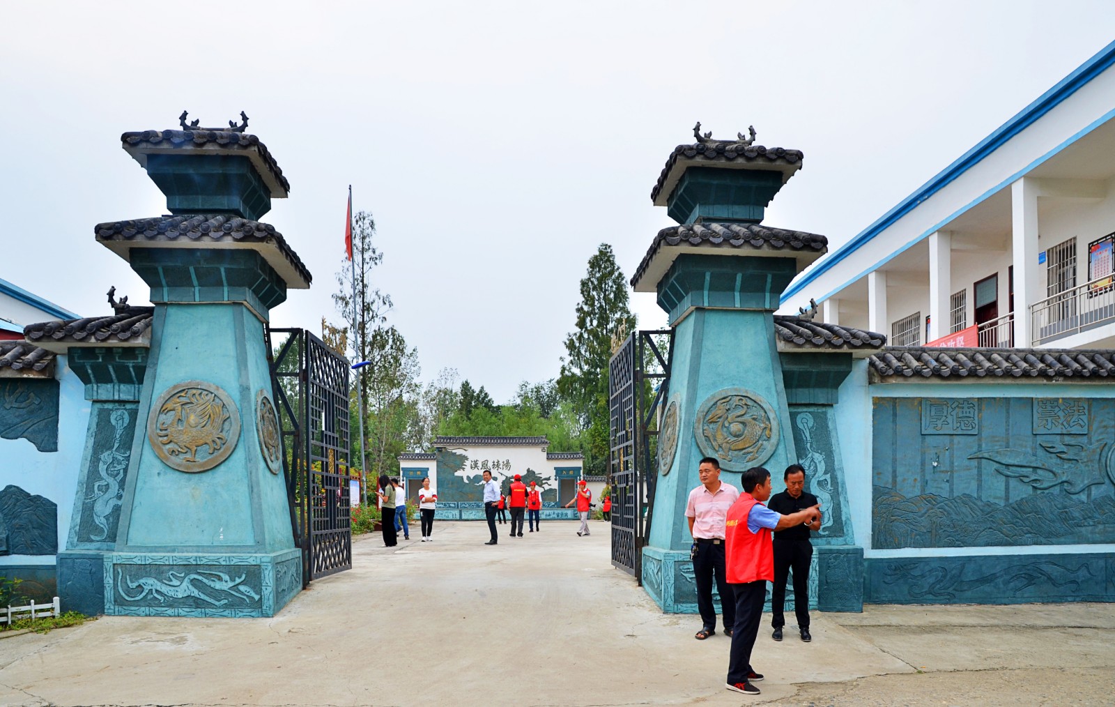 前张楼村新农村建设1-韩天义摄.jpg