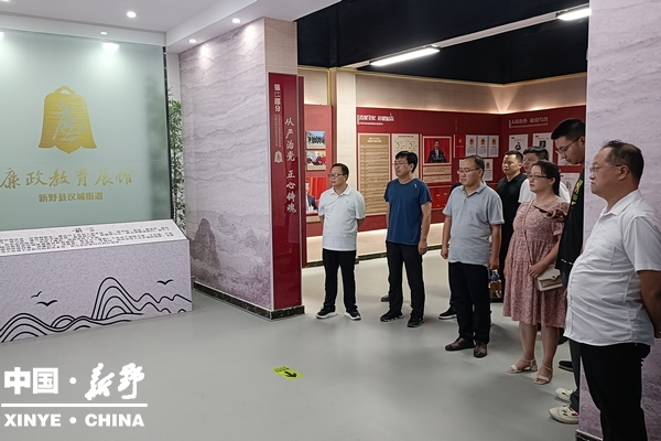 0图王庆周片1.jpg