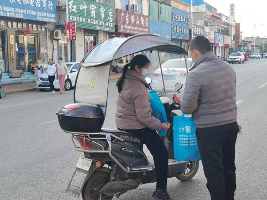 https://p3-sign.toutiaoimg.com/tos-cn-i-qvj2lq49k0/9cab68cc0a004b7a91c94a27dbcc2cfc~noop.image?_iz=58558&from=article.pc_detail&x-expires=1671103381&x-signature=IyjEu3ws4WwgPAMkQZ%2F4lba0vKI%3D