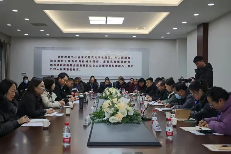 南阳高新区赴郑州高新区学校考察学习