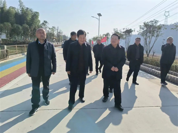 市生态文明促进会赴西峡调研生态文明建设工作