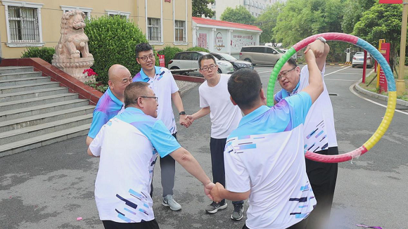 邓州市审计局举行“健康生活 快乐工作”主题运动会