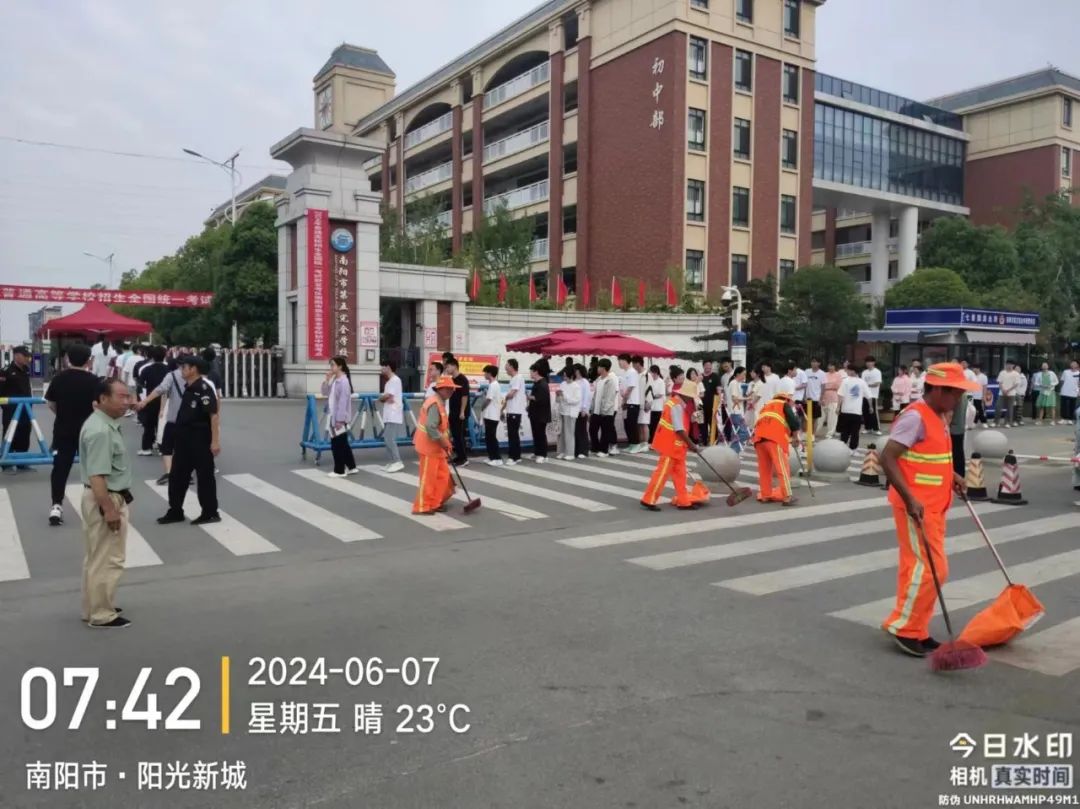 市市政环卫服务中心：为高考学子“保驾护航”