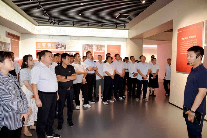 示范区：组织党员干部参观廉政警示教育基地 深化党纪学习教育