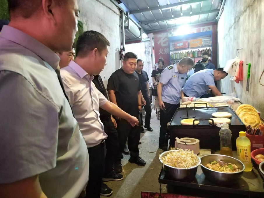 方城城管：全面启动城镇燃气安全排查整治工作