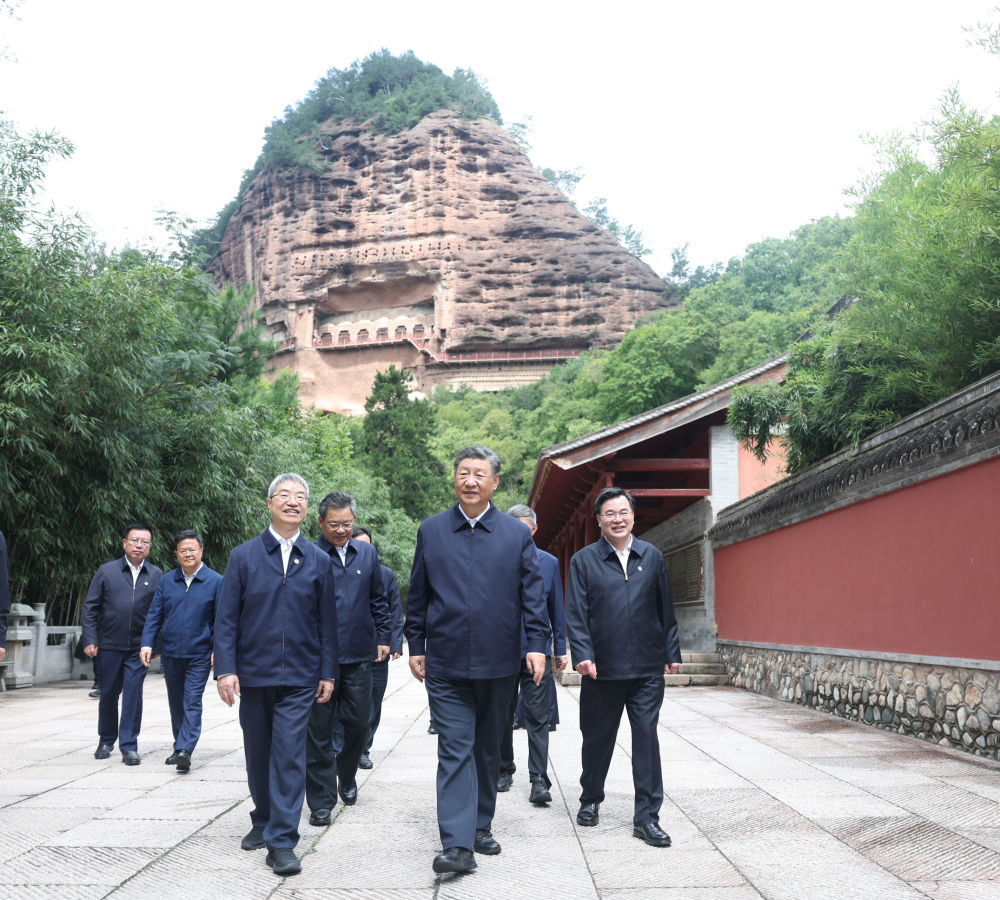 近平在甘肃考察时强调 深化改革勇于创新苦干实干富民兴陇 奋力谱写中国式现代化甘肃篇章
