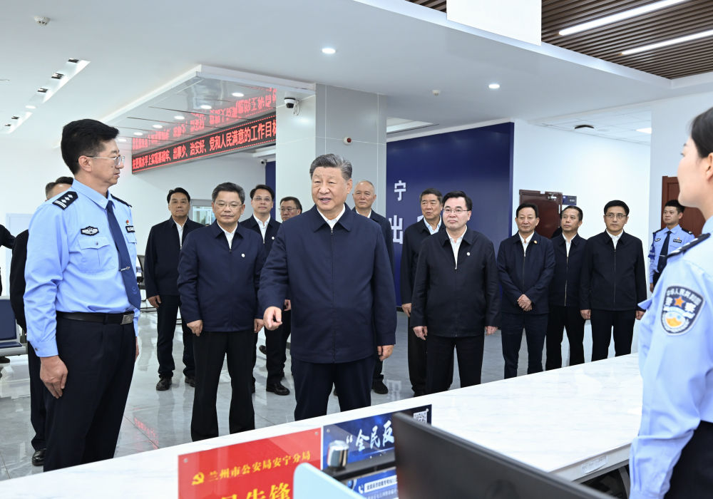近平在甘肃考察时强调 深化改革勇于创新苦干实干富民兴陇 奋力谱写中国式现代化甘肃篇章