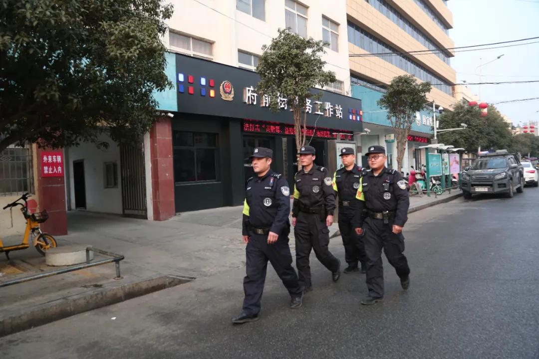 镇平公安：“警”色守护平安之秋