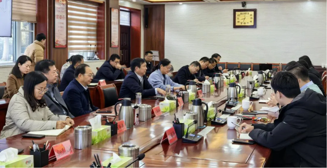 京东物流受邀来镇平考察洽谈项目合作