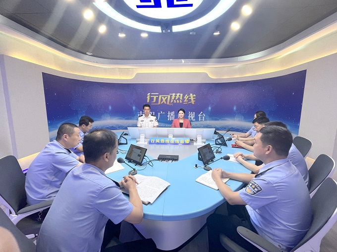 南阳市公安局走进“行风热线”开展网络安全综合治理主题宣传