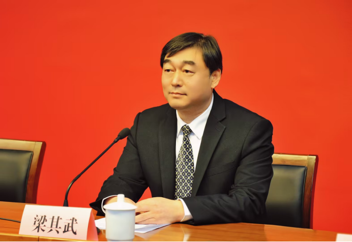 中共南阳市委宣传部召开“建强副中心 打造增长极 奔向新辉煌”系列主题镇平县专场新闻发布会