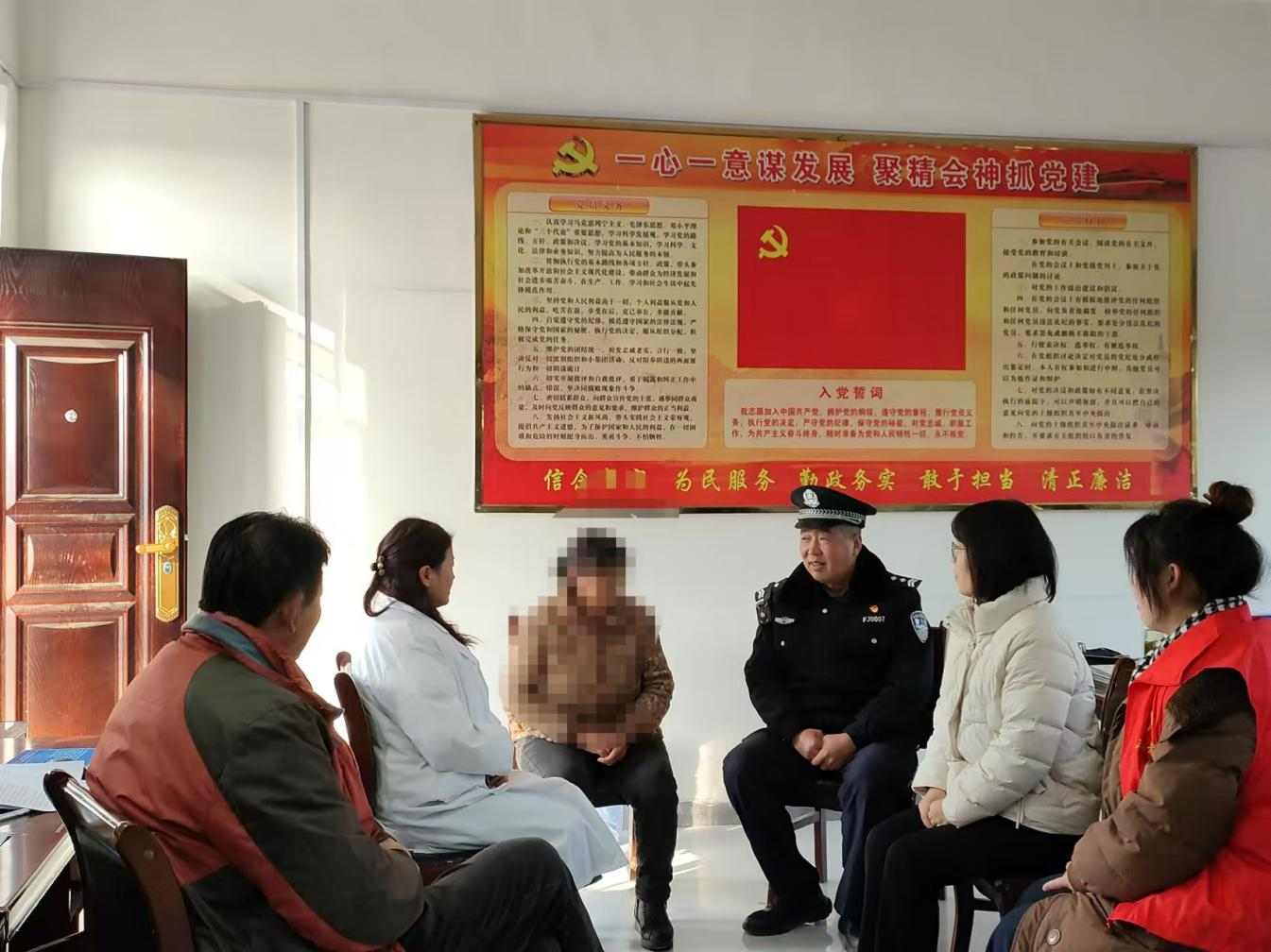 桐柏县平氏镇：关爱精神障碍患者 助推“三零”平安创建