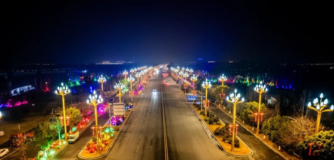 南阳市城市管理局：全面开展城市夜景亮化工作