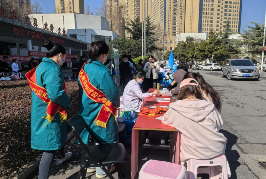 区卫生健康服务中心：开展“世界防治结核病日”宣传进校园活动