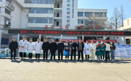 区卫生健康服务中心：开展“世界防治结核病日”宣传进校园活动