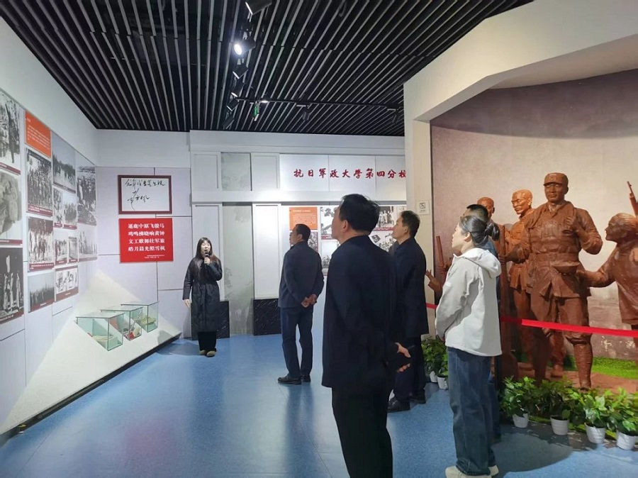 宛城区财政发展中心到我县开展业务交流活动