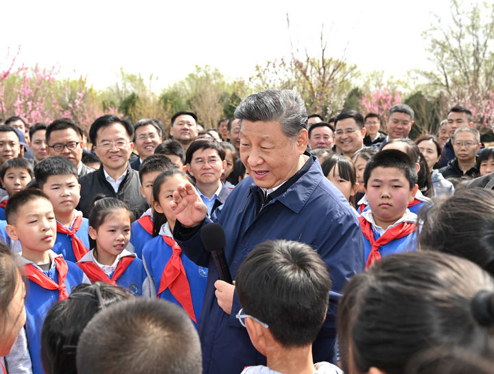 习近平：汇聚共建美丽中国磅礴力量 让祖国大地更加绿意盎然生机勃发