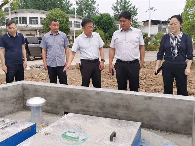 市纪委监委驻生态环境局纪检监察组调研淅川县丹江口水库入库排污口整治工作