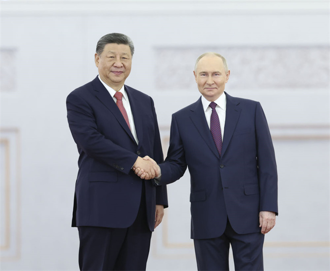 习近平同俄罗斯总统普京会谈