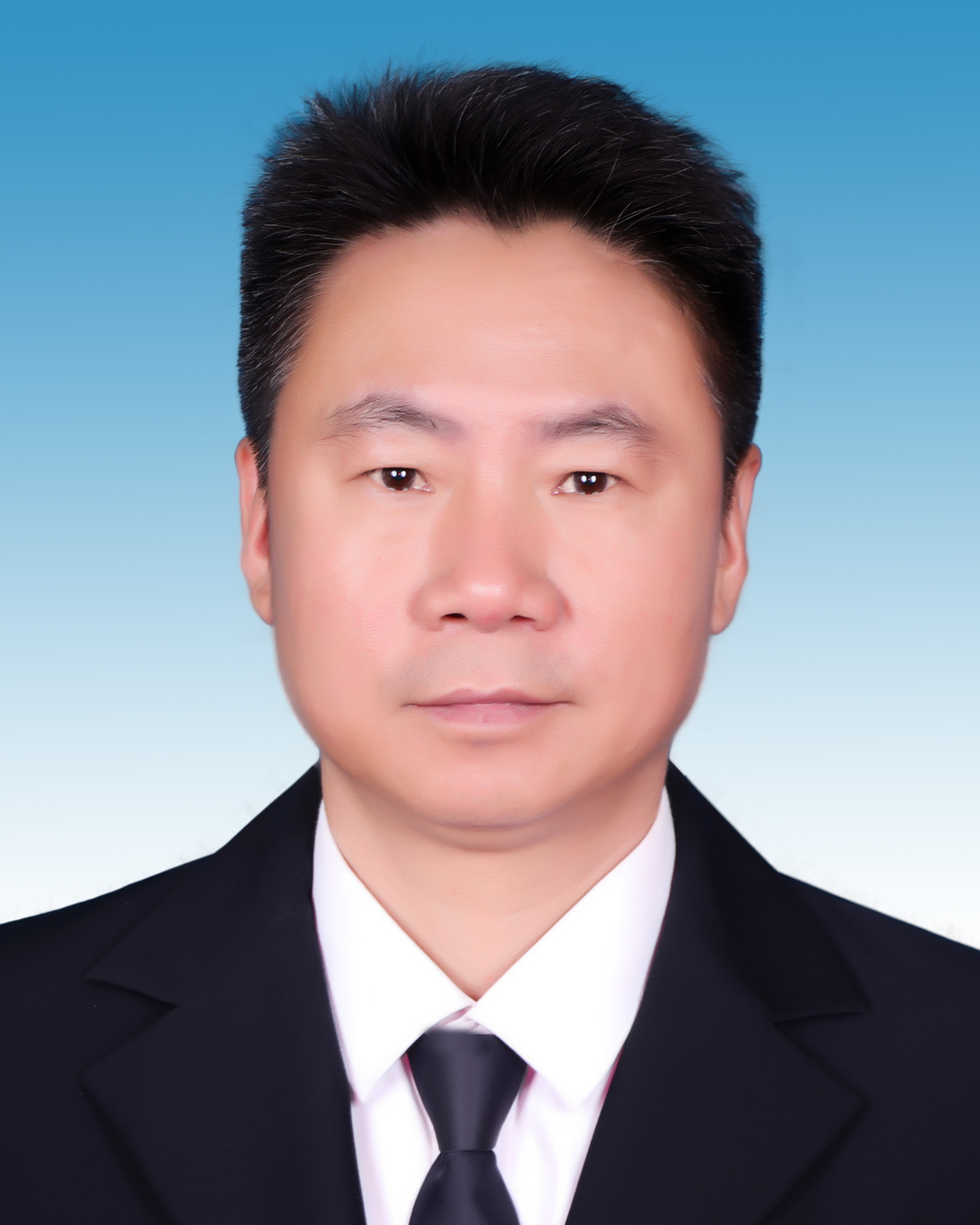 白鹏远.jpg