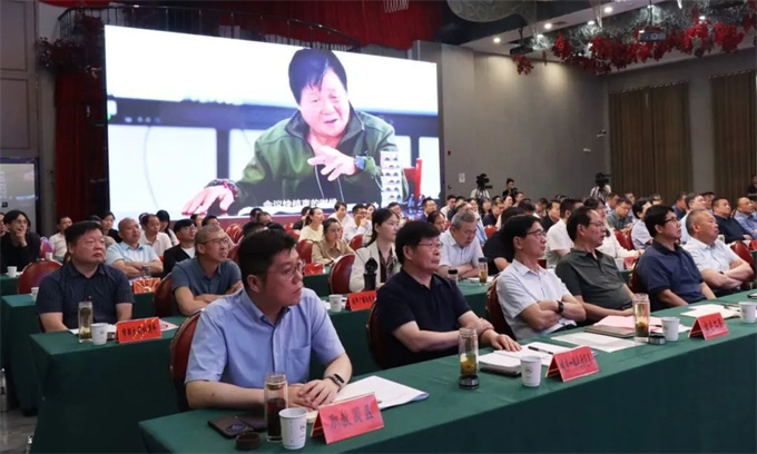 南阳市党建引领基层高效能治理文明乡风建设行动推进会召开