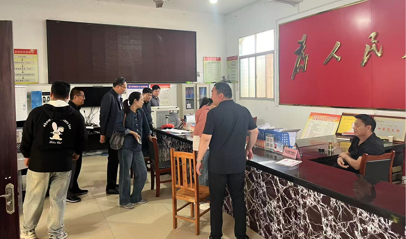 镇平县发展和改革委员会赴马庄乡马庄村开展脱贫攻坚成果巩固行动