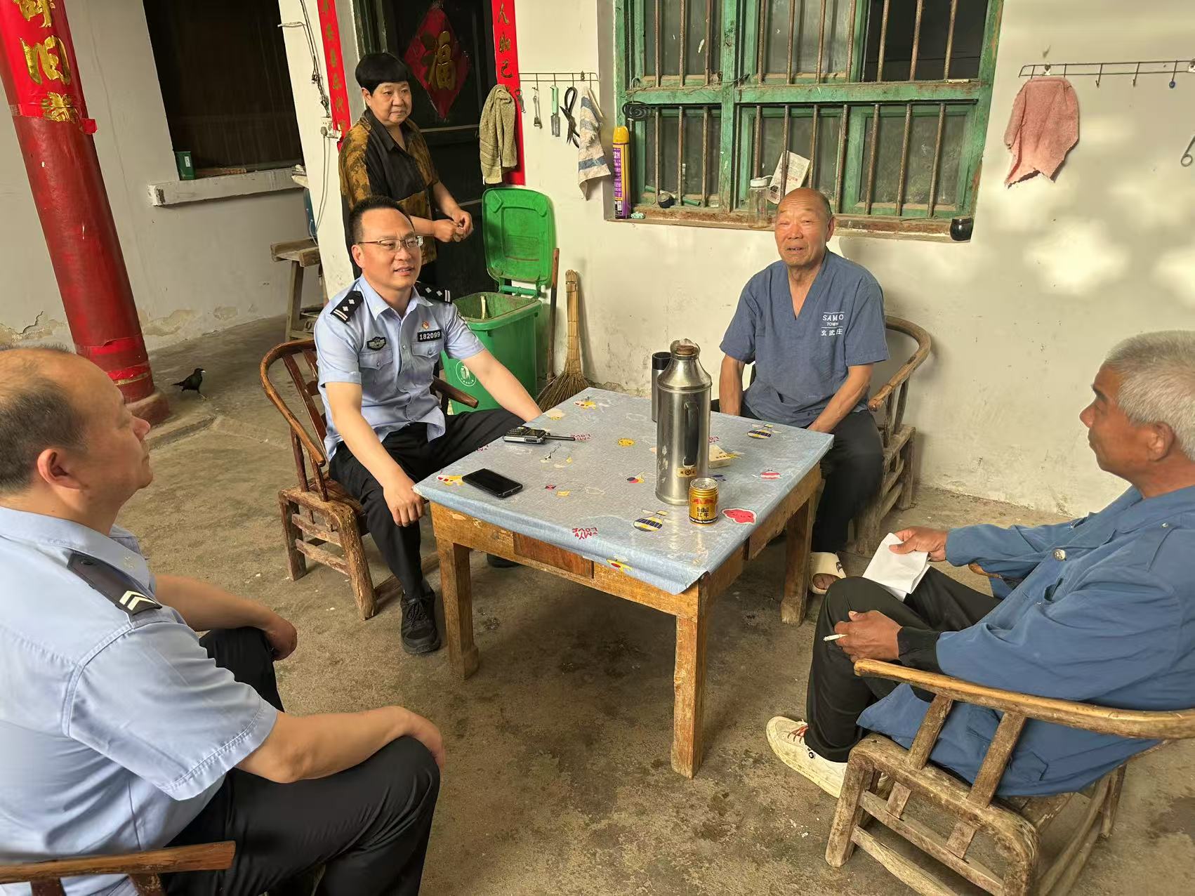镇平县公安局枣园派出所：“永安调解室”架起警民连心桥 绘就平安和谐新画卷