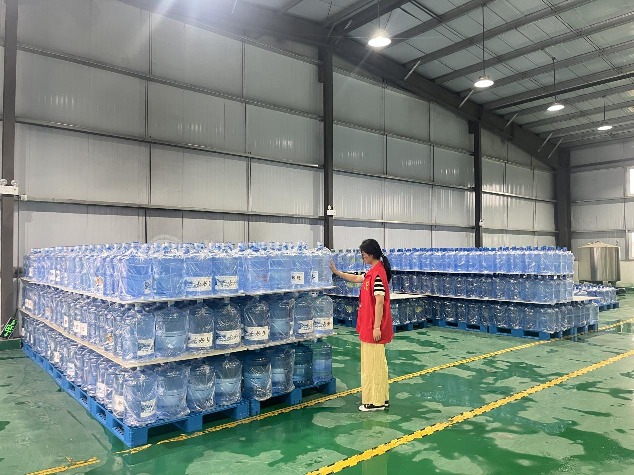 桐柏县平氏镇：志愿力量进企业 精准帮扶助发展