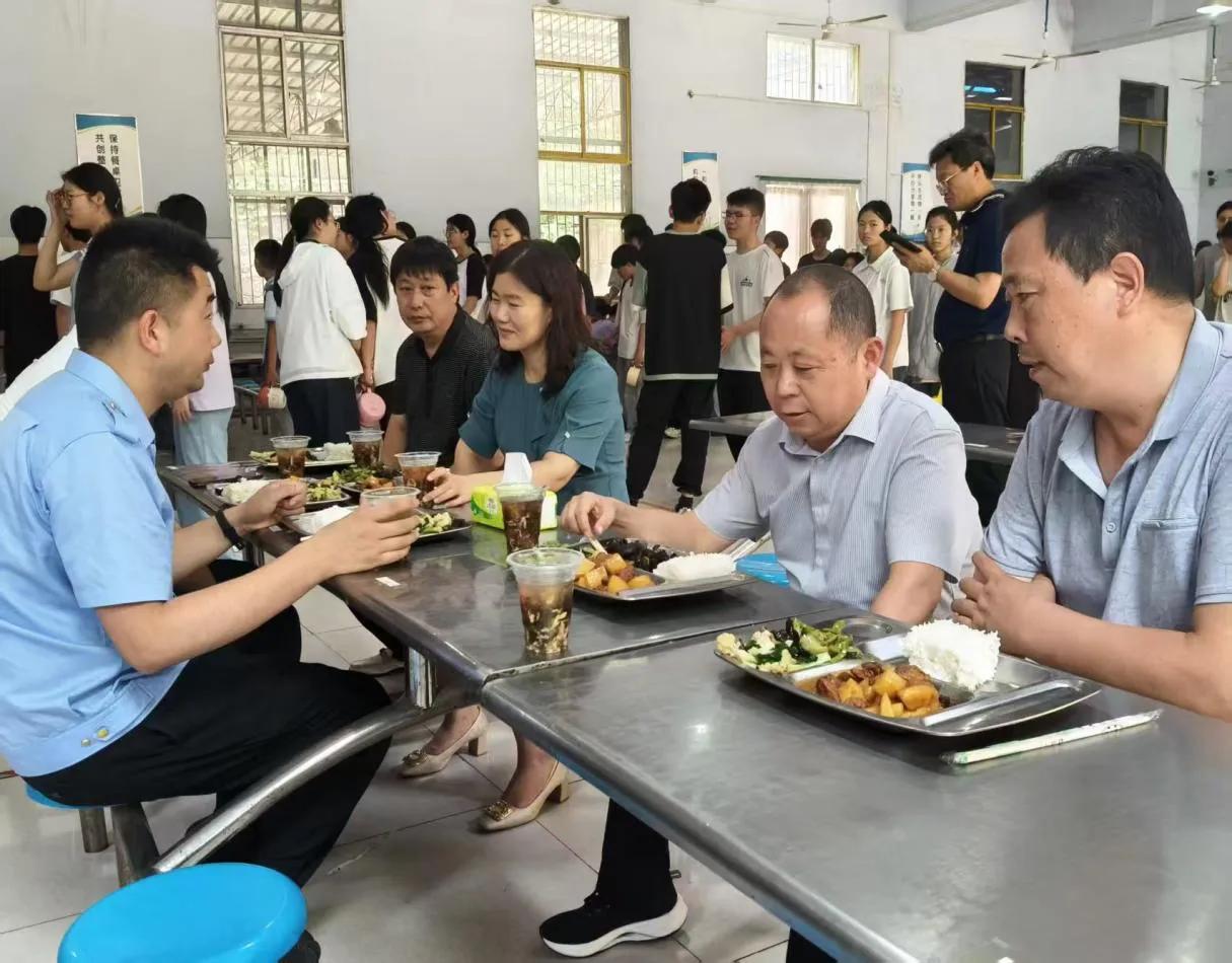 桐柏县埠江镇: 强化校园监管 守牢食品安全防线