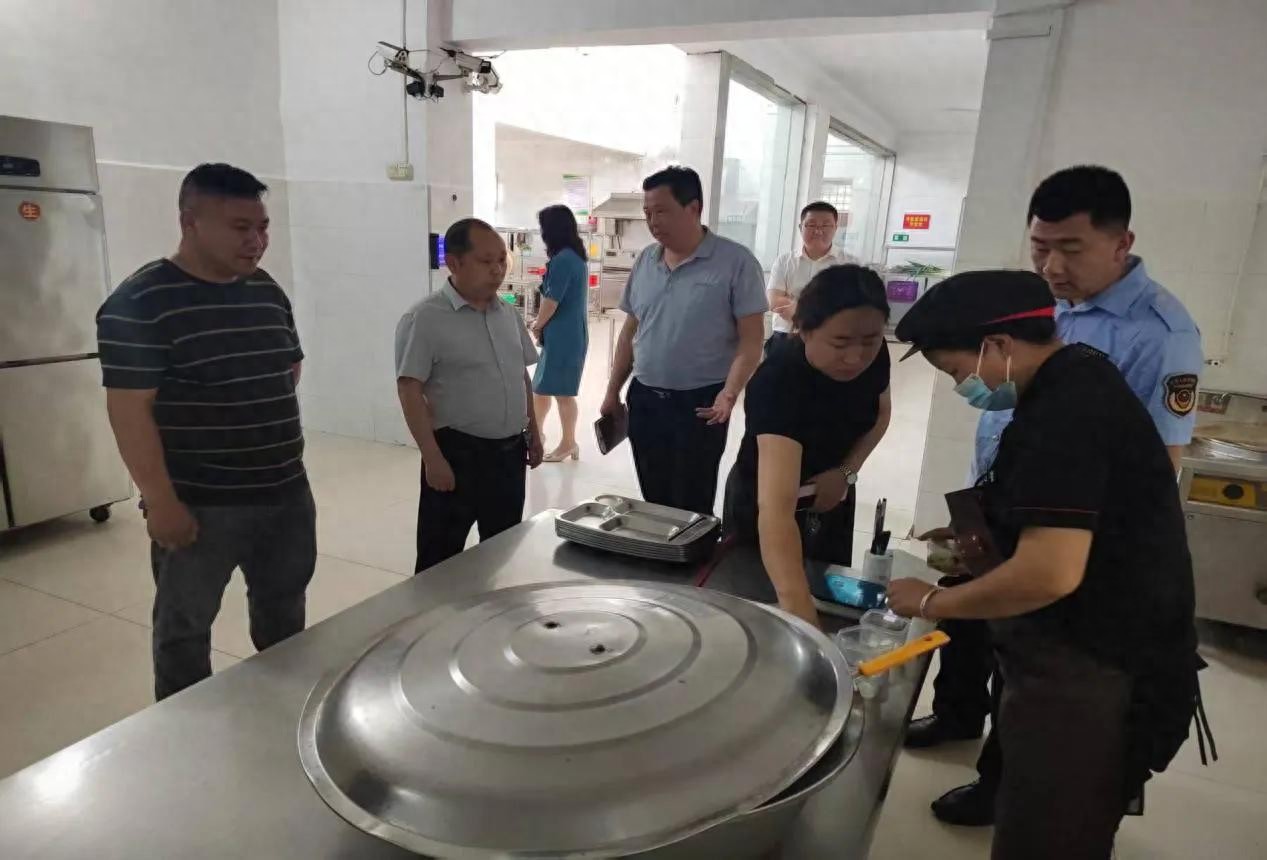桐柏县埠江镇: 强化校园监管 守牢食品安全防线