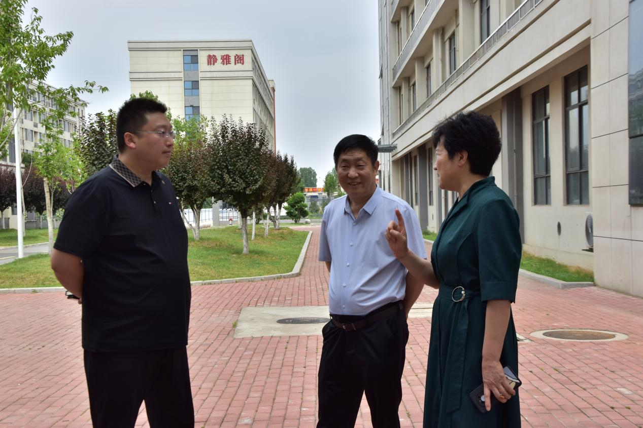 技能点亮人生 匠心铸就梦想<br>——南阳市深入开展“技能进校园”活动