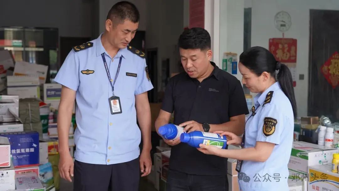 邓州：农业执法在行动 护航“三夏”保丰收