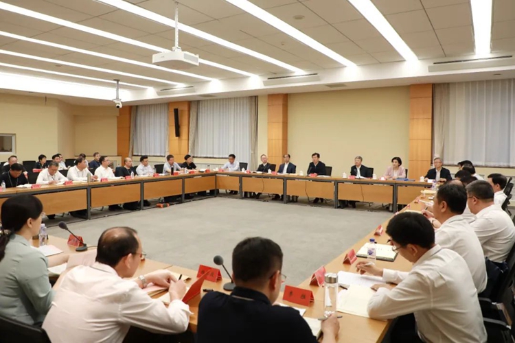 推动新时代社会工作高质量发展专题研讨班举办 开展信访工作专题研讨