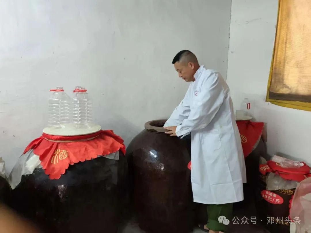 邓州市夏集镇：“蒋郭黄酒”惹人醉