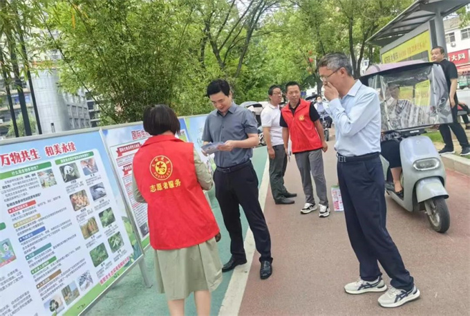 美丽中国  我先行——桐柏县开展2025年六五环境日主题宣传活动