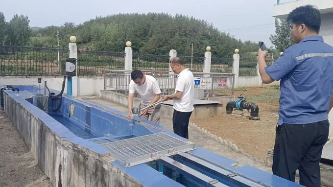 淅川分局强化污水厂监督监测 筑牢水环境安全防线