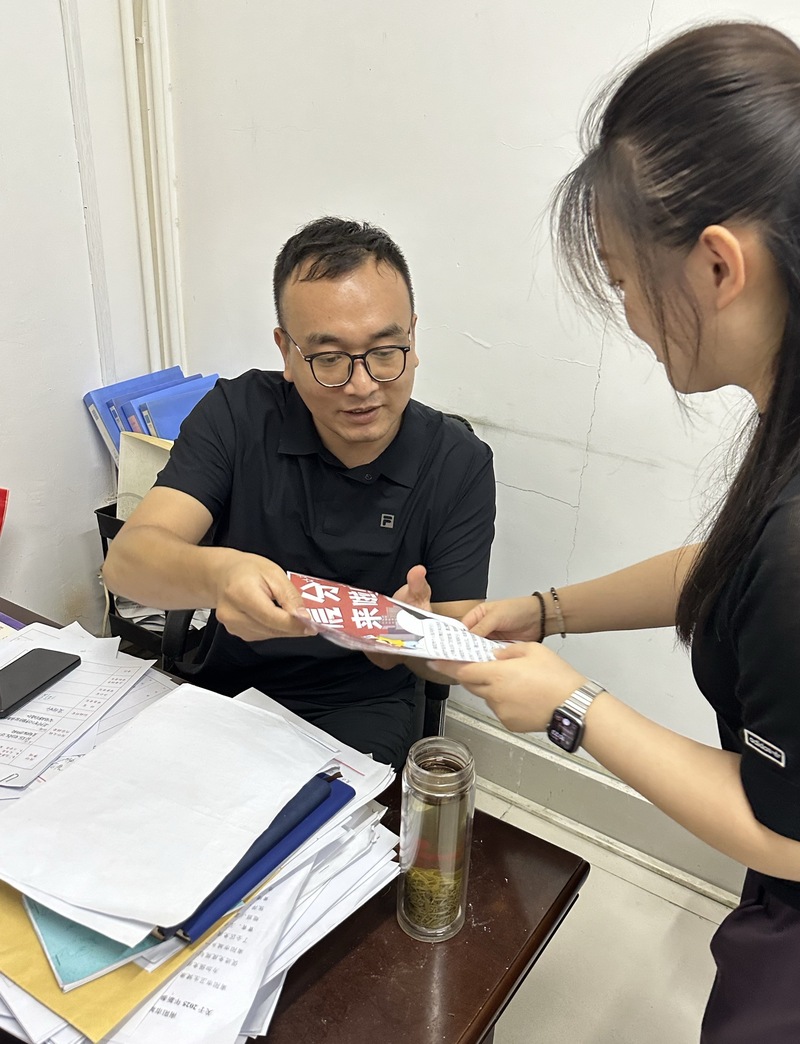 南阳市卫健体委开展信用宣传周活动