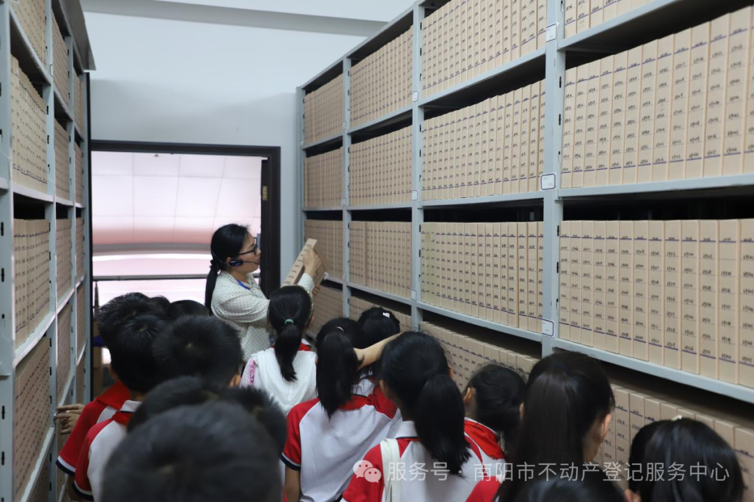 以档为媒，启智润心