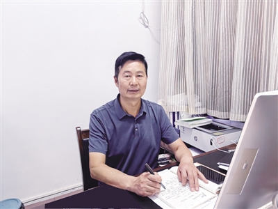 全国先进工作者胡银庆—扎根田间 科技助农