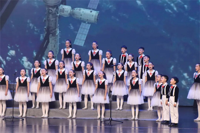 “童声里的中国”河南省文明校园合唱团交流展演活动在南阳市举办