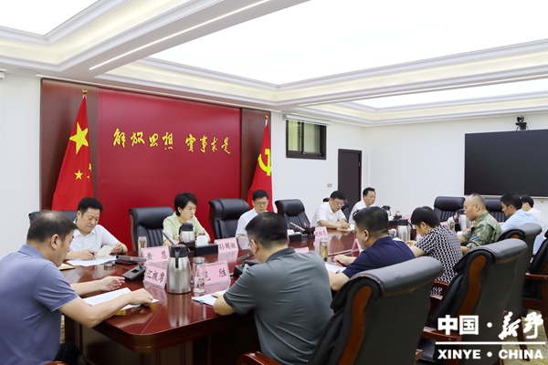 新野县常委会会议传达学习习近平总书记在中央城市工作会议上的重要讲话精神