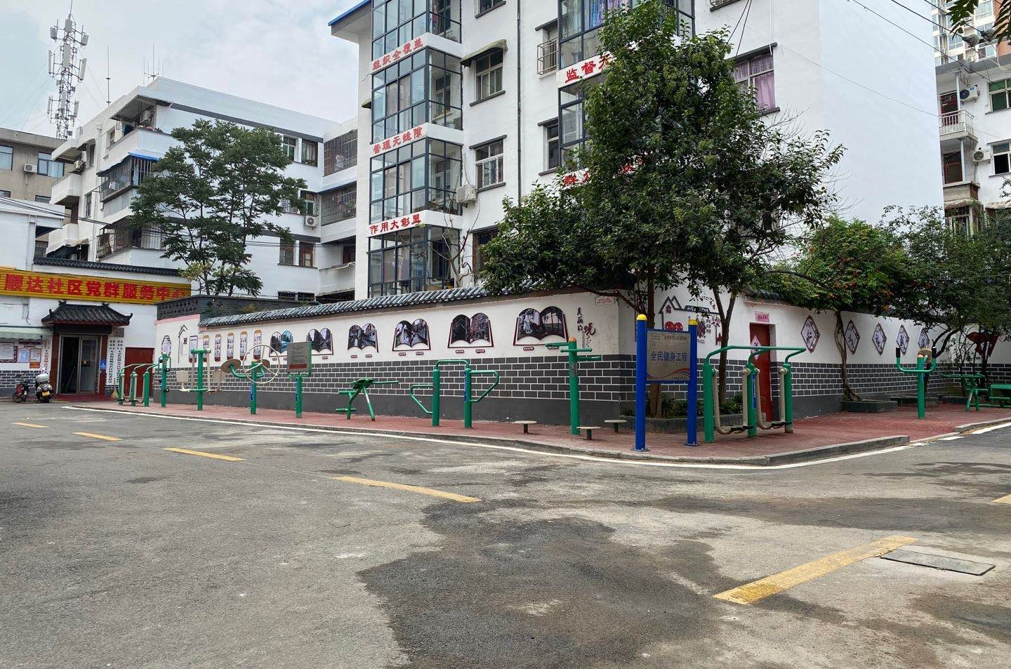 物业助力自治，共管凝聚合理——小区治理新路径