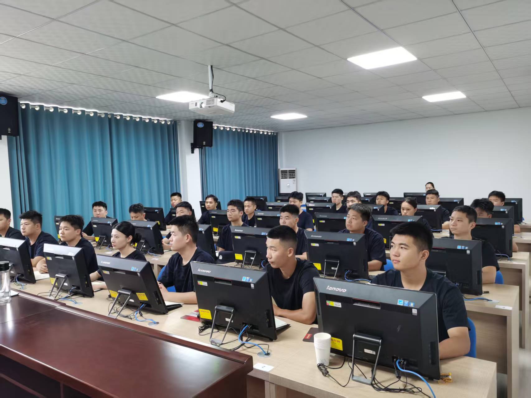 25名新警蓄势待发！镇平县公安局2025年新招录人民警察岗前培训班开班