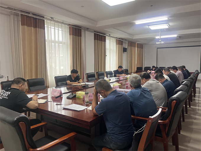 区综合办:召开全国文明城市常态化创建工作讲评会