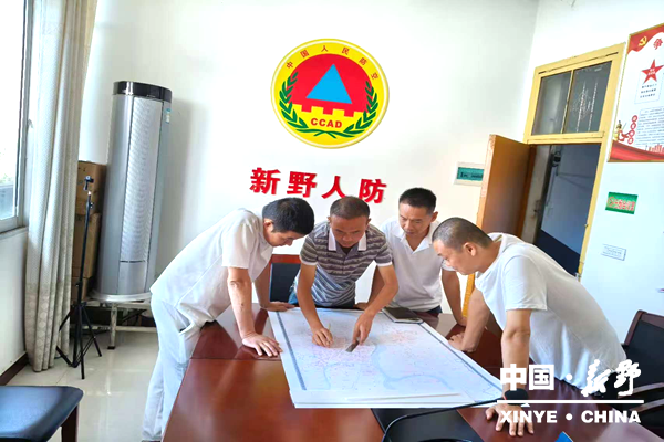 筑牢防空防灾“预警网”县国防动员办公室高效推进人防警报器选址工作
