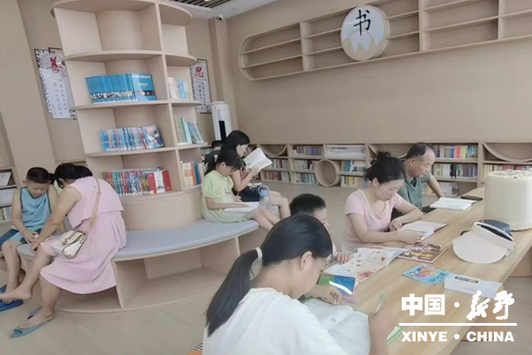 巡察破掉“铁将军” 书香阵阵享清凉