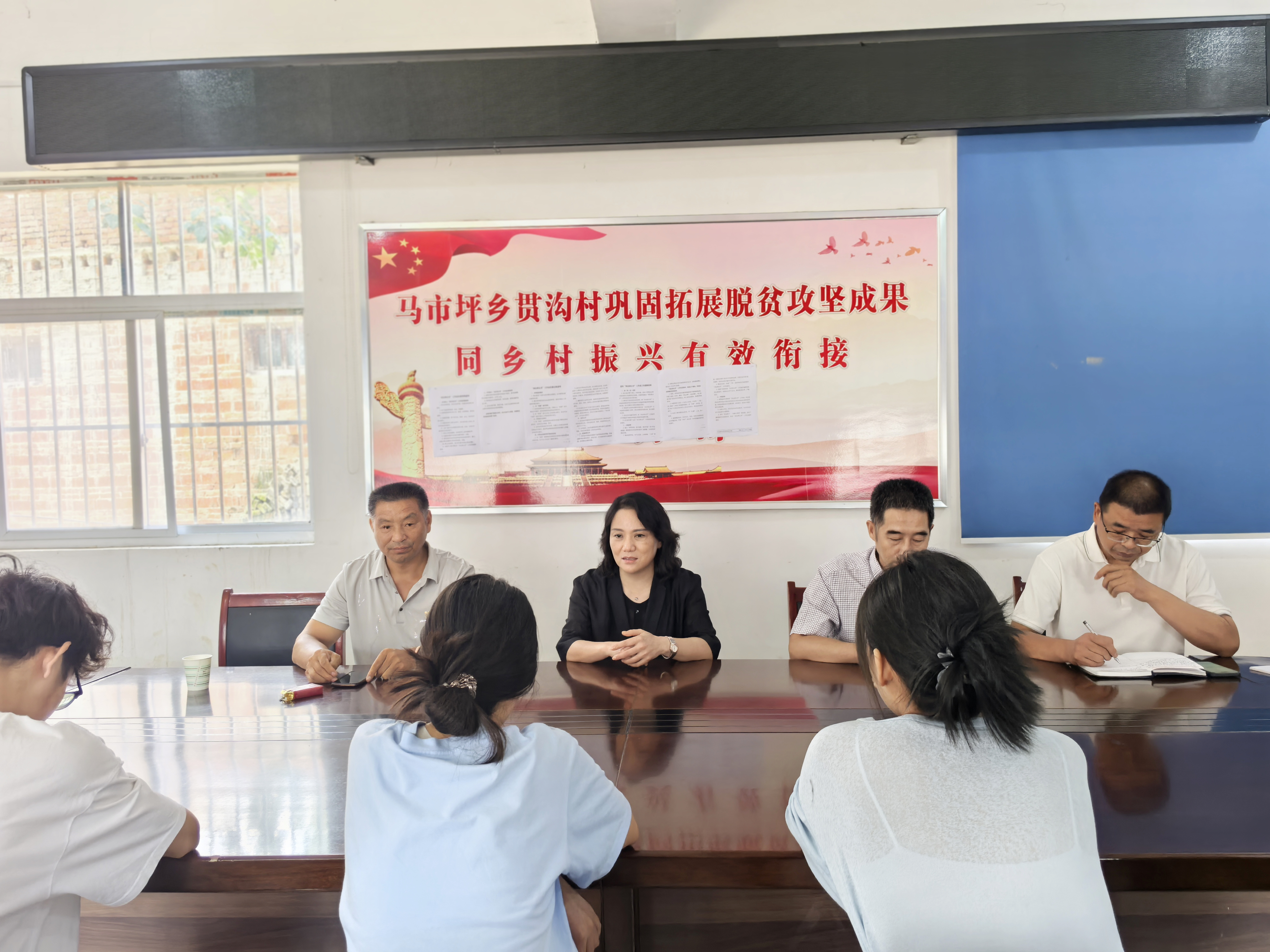 南阳市住房公积金管理中心开展爱心助学活动