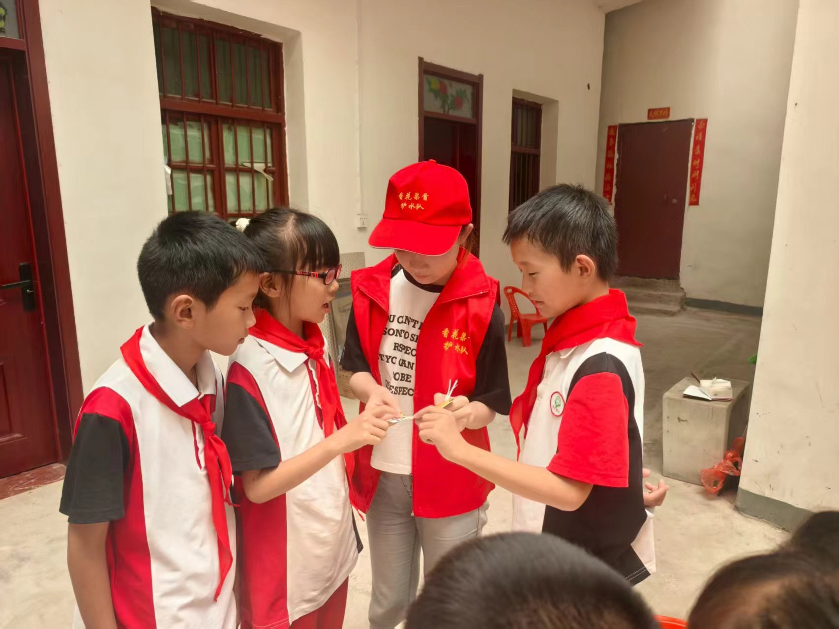 淅川县：“科学护水小卫士”奔走渠首大地守护“一渠碧水”