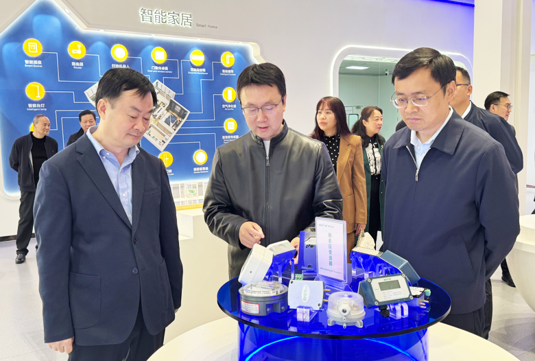 南阳师范学院校长罗永松到社旗县调研