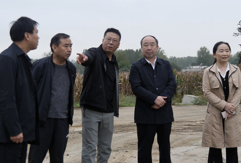 内乡县：张智广调研“三秋”生产工作
